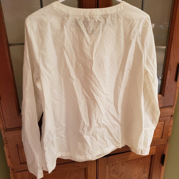 NWT White Levi Blouse - Picture 4 of 4